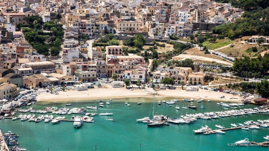 Case Vacanze Nonna Nick Кастелламмаре-дель-Голфо Экстерьер фото