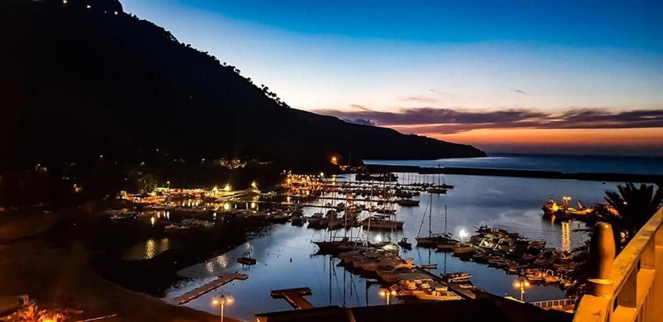 Case Vacanze Nonna Nick Кастелламмаре-дель-Голфо Экстерьер фото